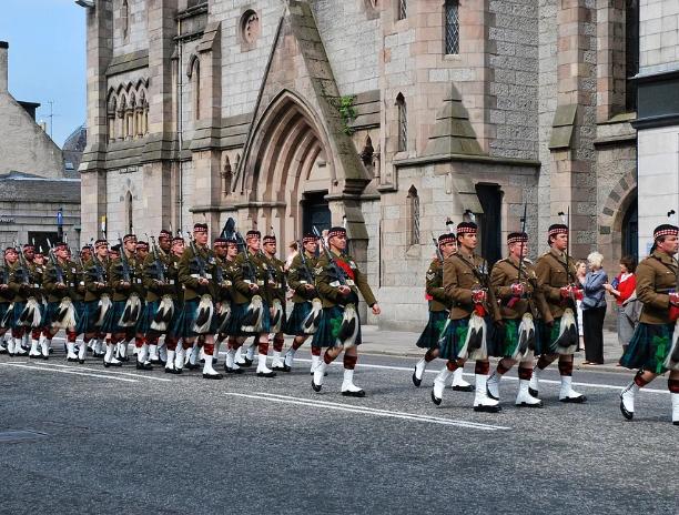 procession through glasgow